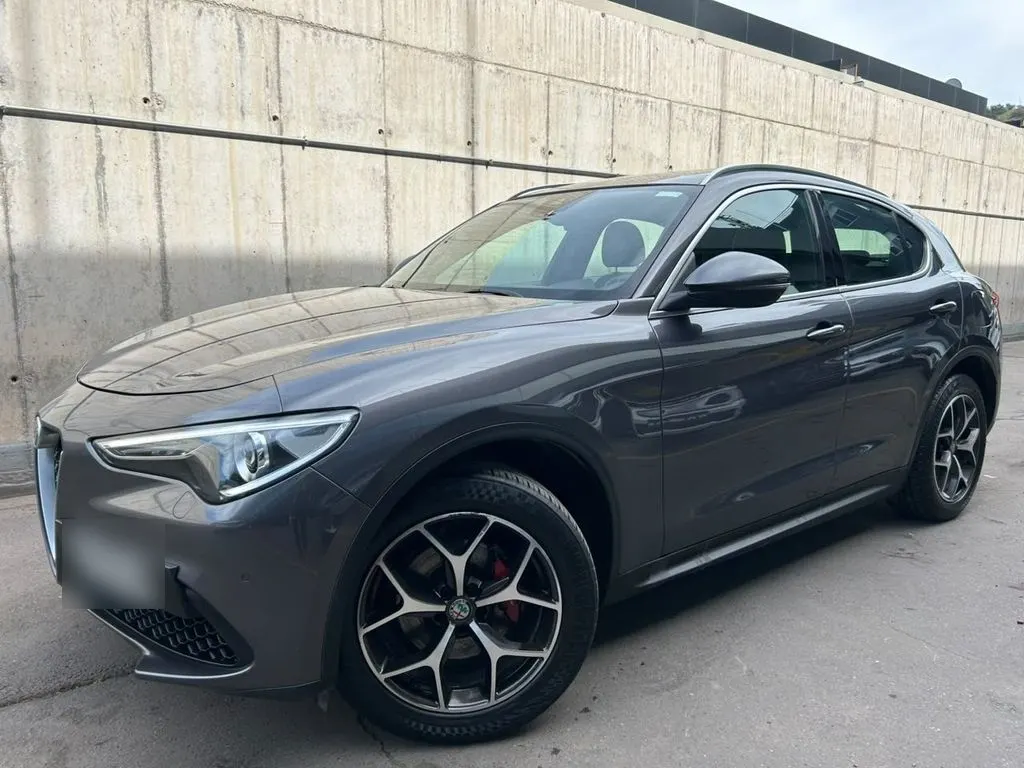 Alfa Romeo Stelvio 2.0 Super 280 Cv 4x4 At 5p año 2020