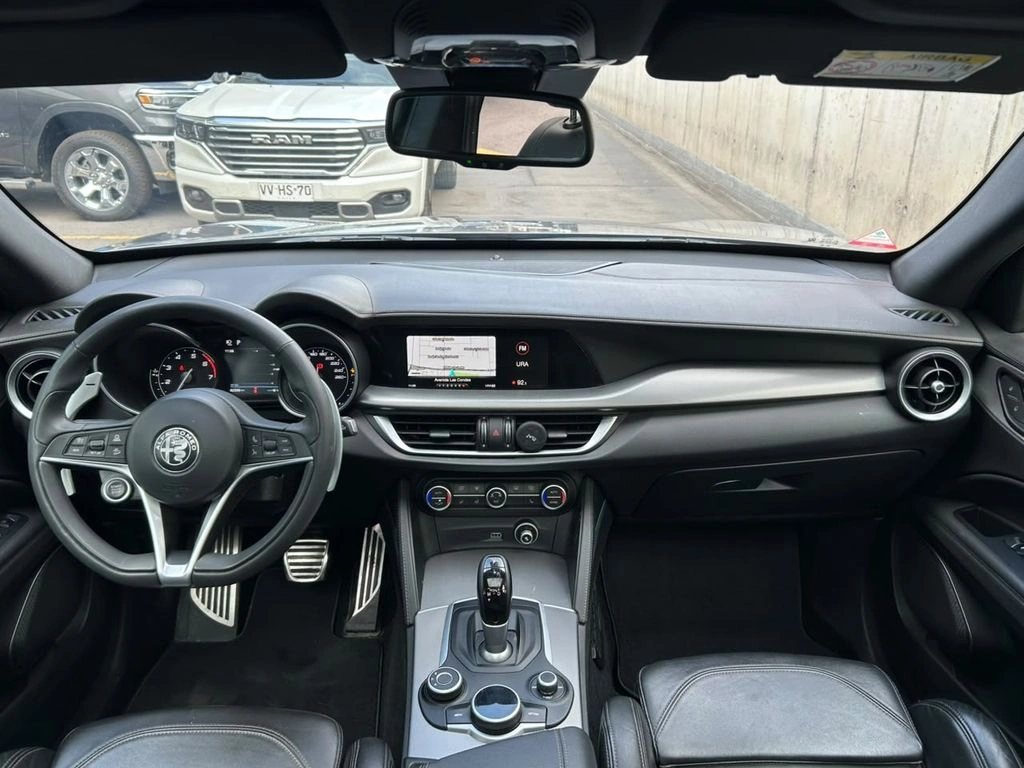 Alfa Romeo Stelvio 2.0 Super 280 Cv 4x4 At 5p año 2020