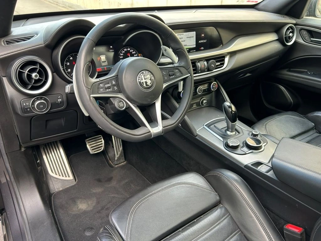 Alfa Romeo Stelvio 2.0 Super 280 Cv 4x4 At 5p año 2020