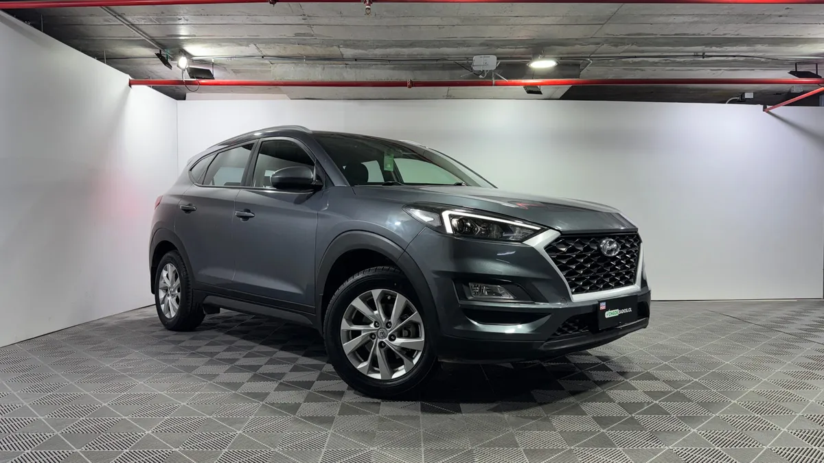 Hyundai Tucson 2.0 Gl 4x2 Mt año 2019
