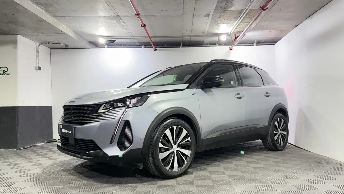 Peugeot 3008 1.6 Gt Black Pack Puretech Eat8 At año 2025
