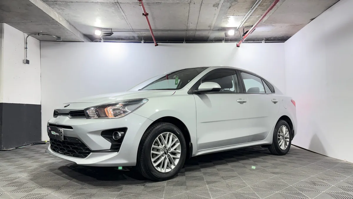 Kia Rio 4 1.4 Ex Mt año 2022