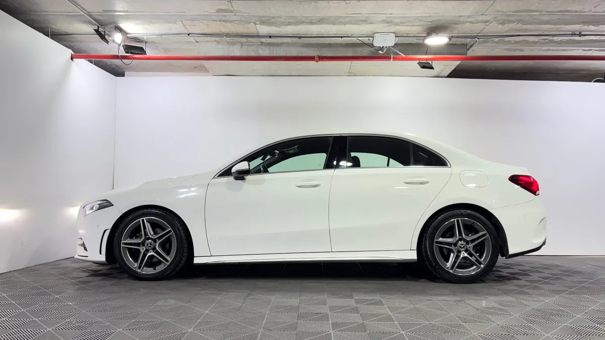 Mercedes-Benz A200 1.3 Sedan Amg At año 2020