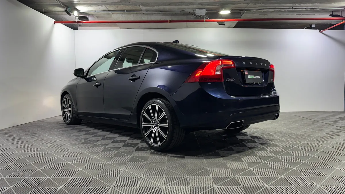 Volvo S60 1.6 D2 Comfort Sv Plus At Diesel año 2018