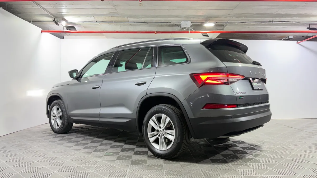 Škoda Kodiaq 1.4 Tsi Ambiente At 4x2 año 2023