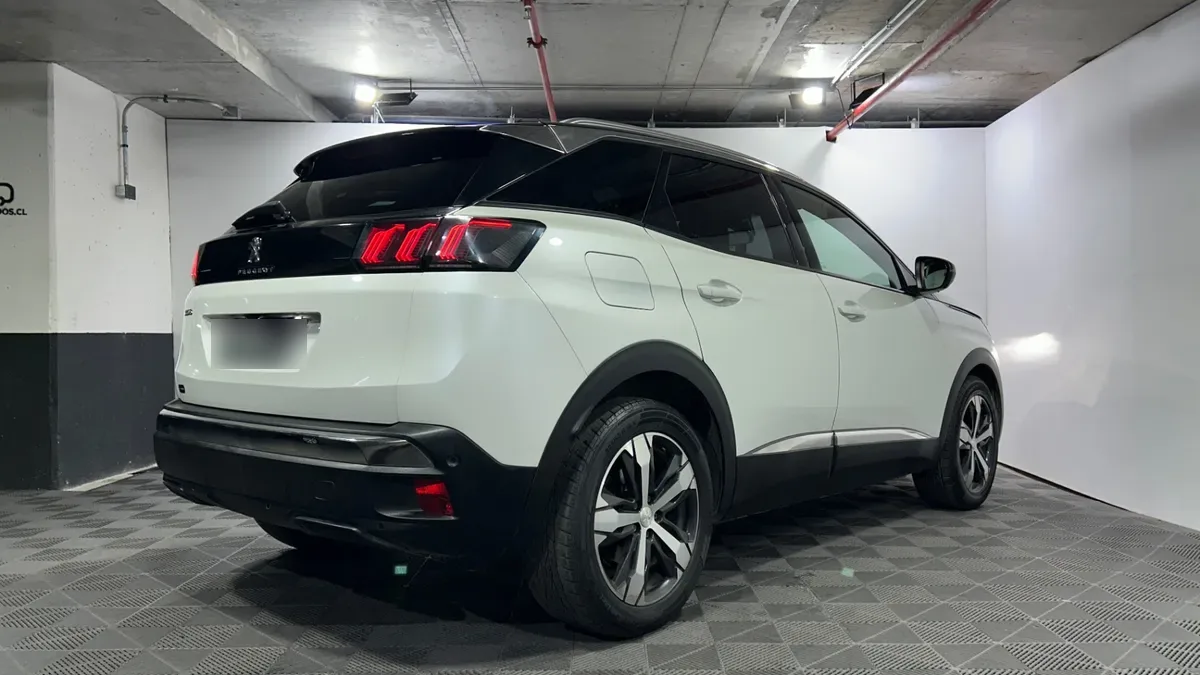Peugeot 3008 1.5 Allure Pack Bluehdi 130 At Diesel año 2024