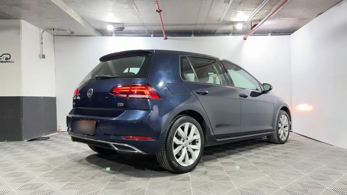 Volkswagen Golf 1.4 Highline Mt año 2020