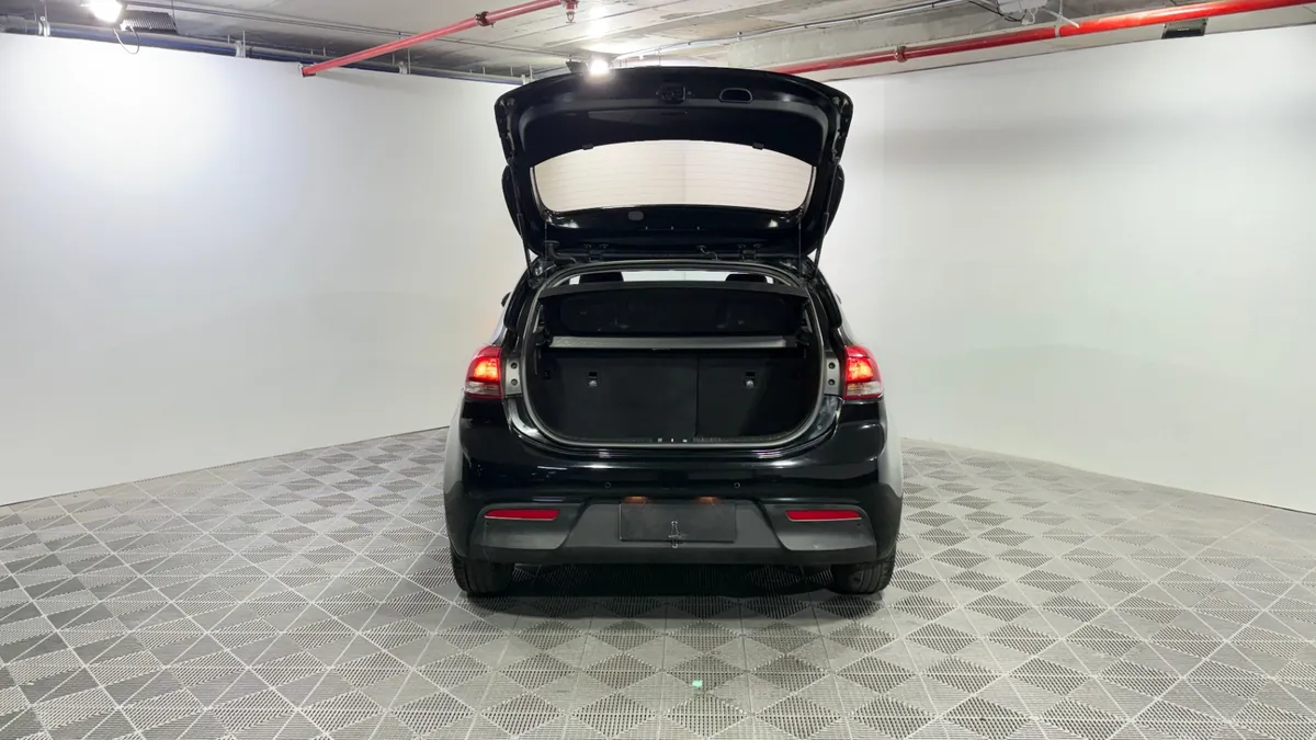 Kia Rio 5 1.4 Ex Full Mt año 2023