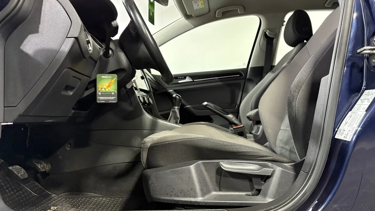 Volkswagen Golf 1.4 Highline Mt año 2020