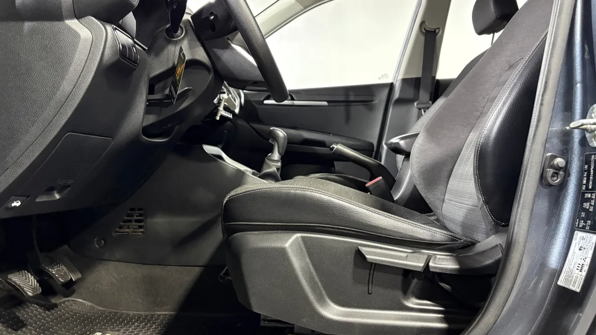 Kia Sonet 1.5 Ex Full Plus Ac Mt año 2023