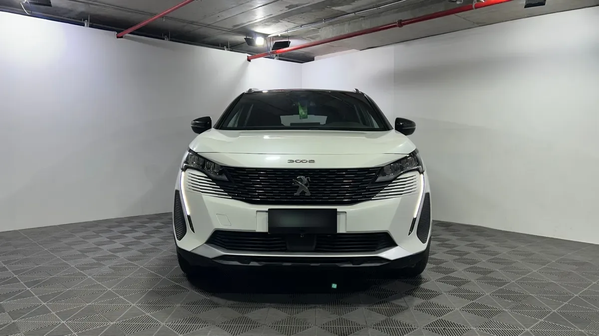 Peugeot 3008 1.5 Allure Pack Bluehdi 130 At Diesel año 2024