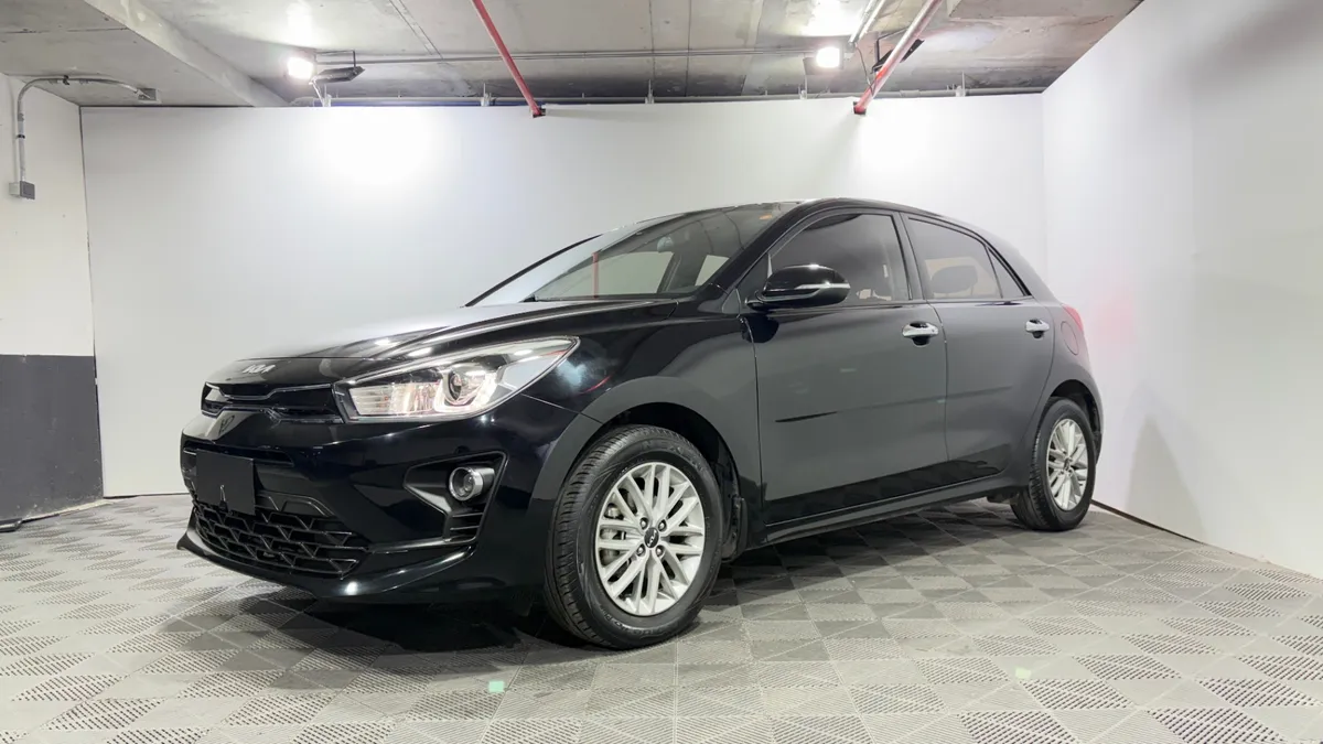Kia Rio 5 1.4 Ex Full Mt año 2023