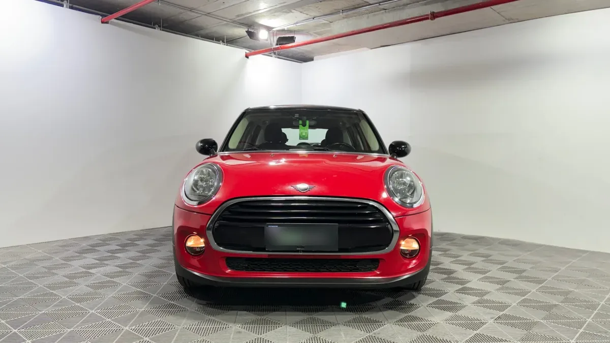 Mini Cooper 1.5 F55 Classic Mt año 2019