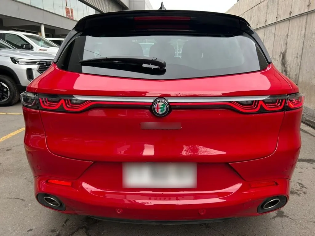 Alfa Romeo Tonale 1.3 Tributo Phev Hybrid 4x4 At 5p año 2025