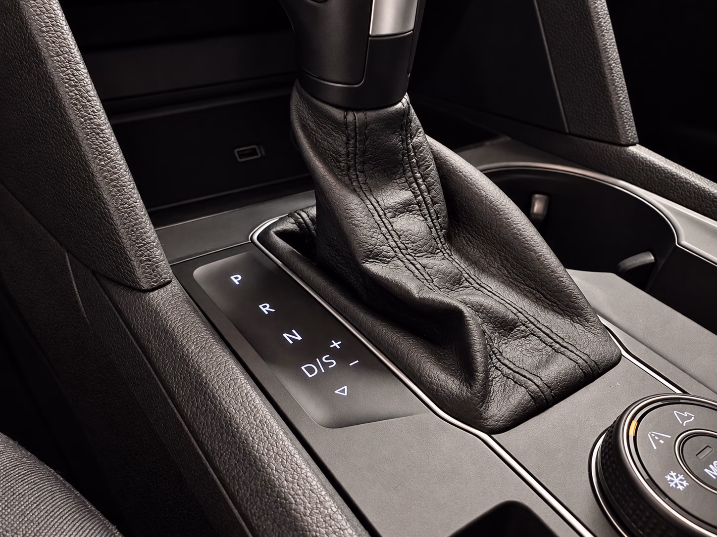 Volkswagen Atlas Atlas 3,6 At Comfortline 4motion año 2018