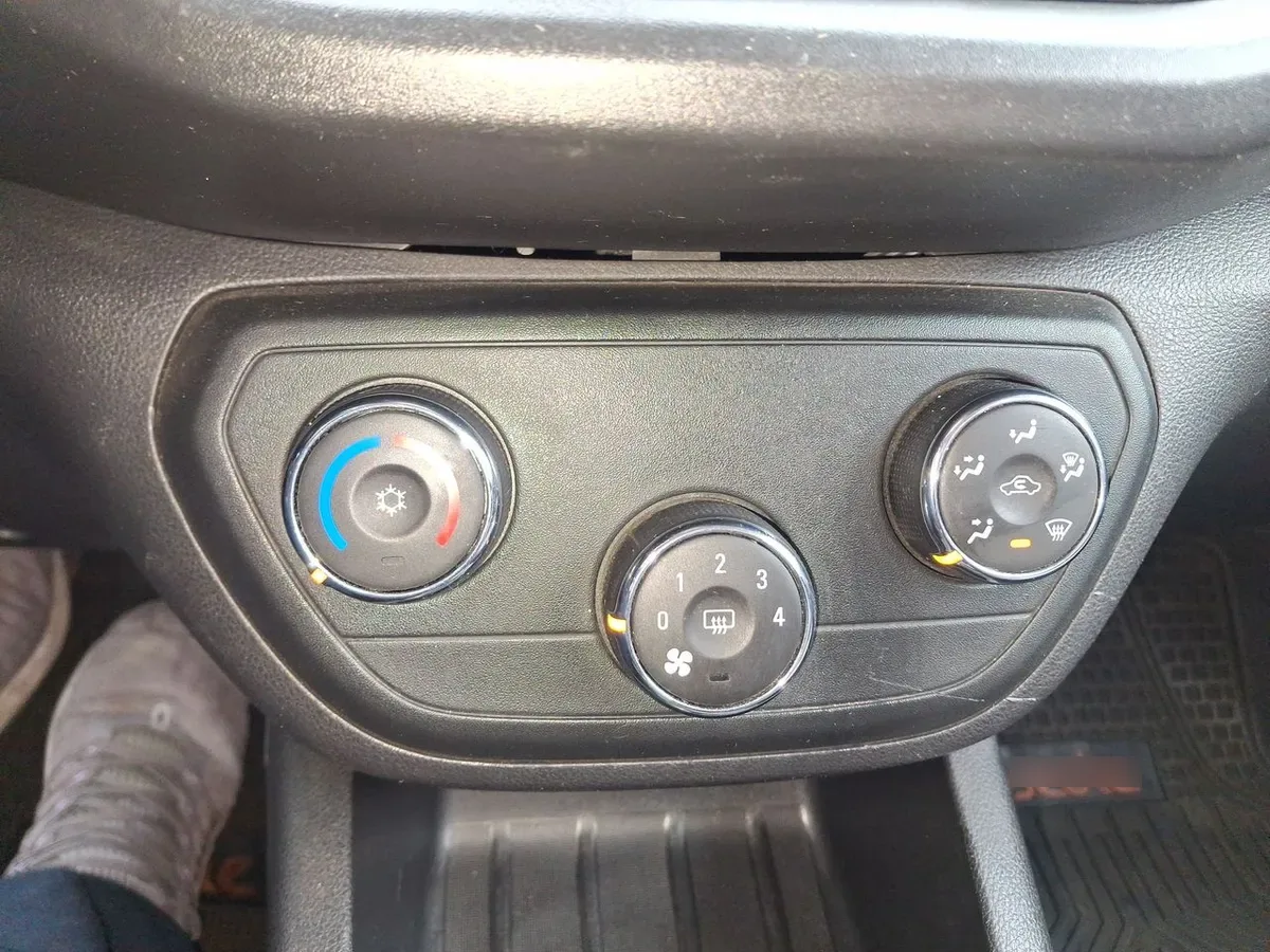 Chevrolet Spin 1.8 Ltz 4x2 Mt 5p año 2019