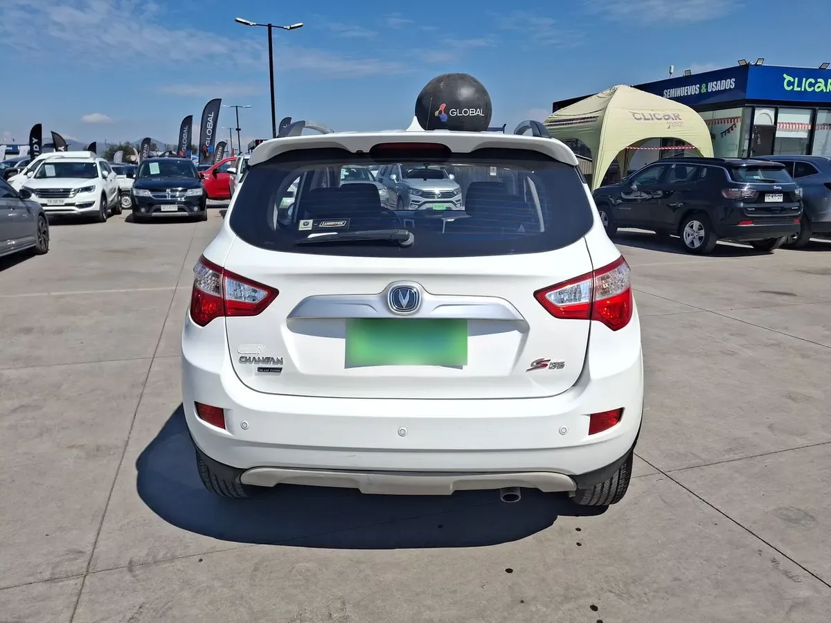 Changan Cs35 1.6 Confort Nav 4x2 Mt 5p año 2017