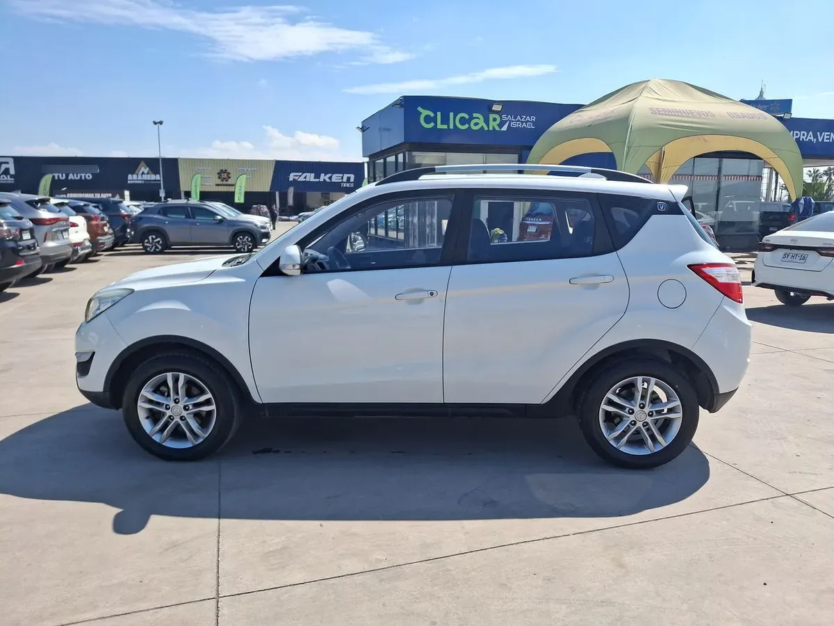 Changan Cs35 1.6 Confort Nav 4x2 Mt 5p año 2017