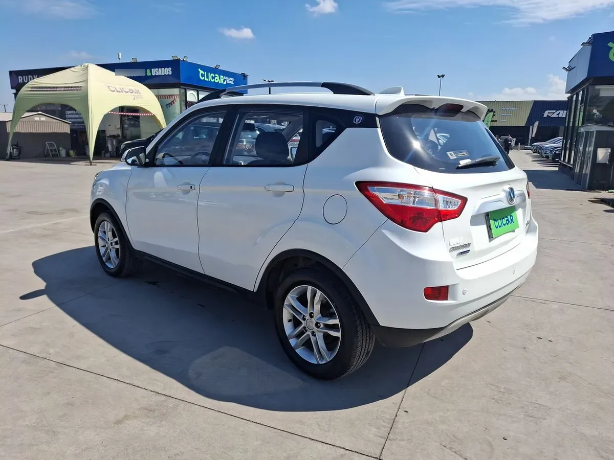 Changan Cs35 1.6 Confort Nav 4x2 Mt 5p año 2017