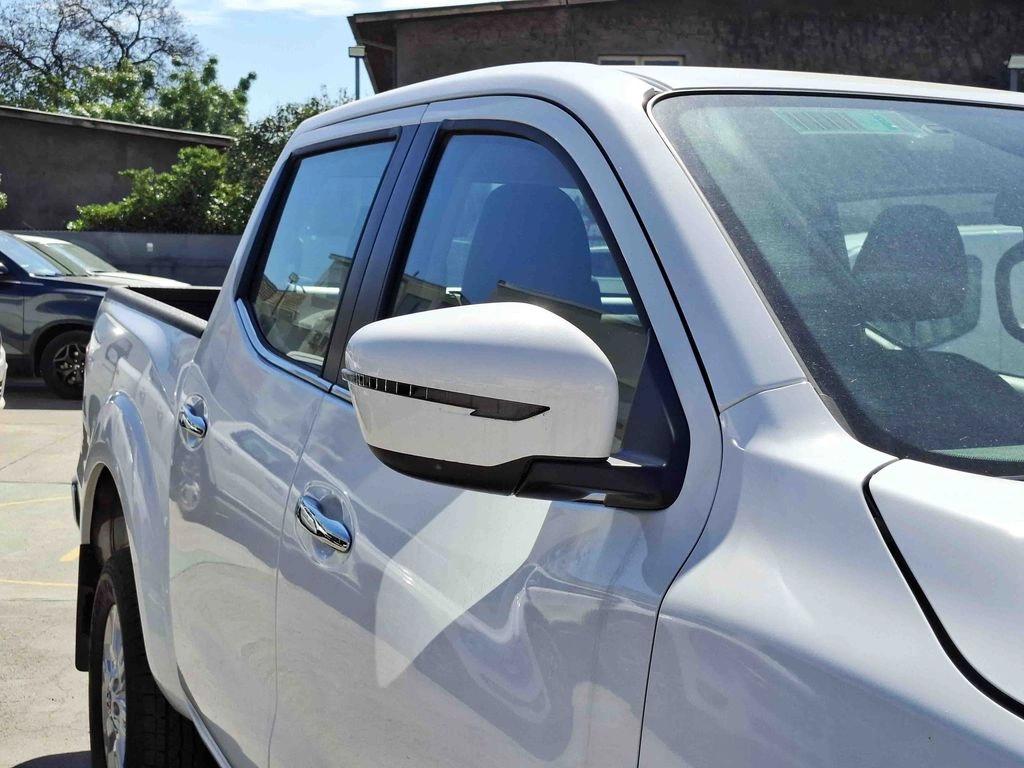 Nissan Navara Xe 4x4 2.3 At año 2023
