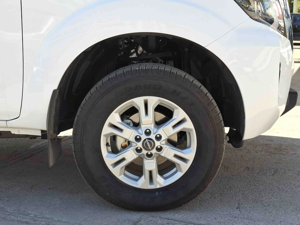 Nissan Navara Xe 4x4 2.3 At año 2023