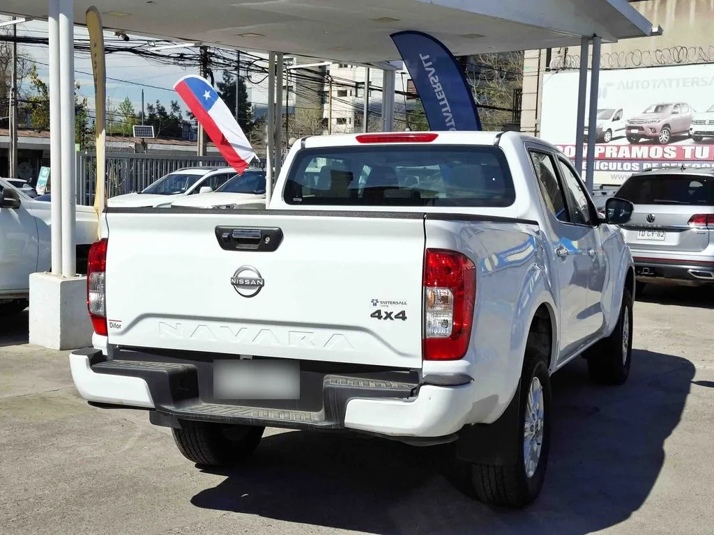 Nissan Navara Xe 4x4 2.3 At año 2023