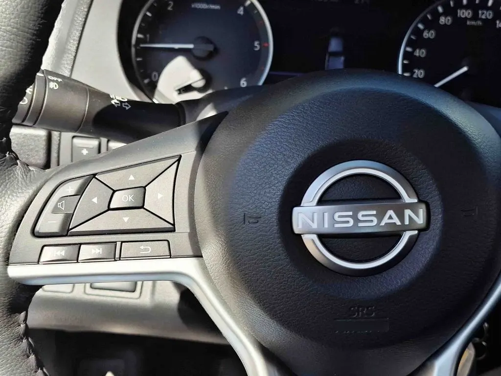 Nissan Navara Xe 4x4 2.3 At año 2023