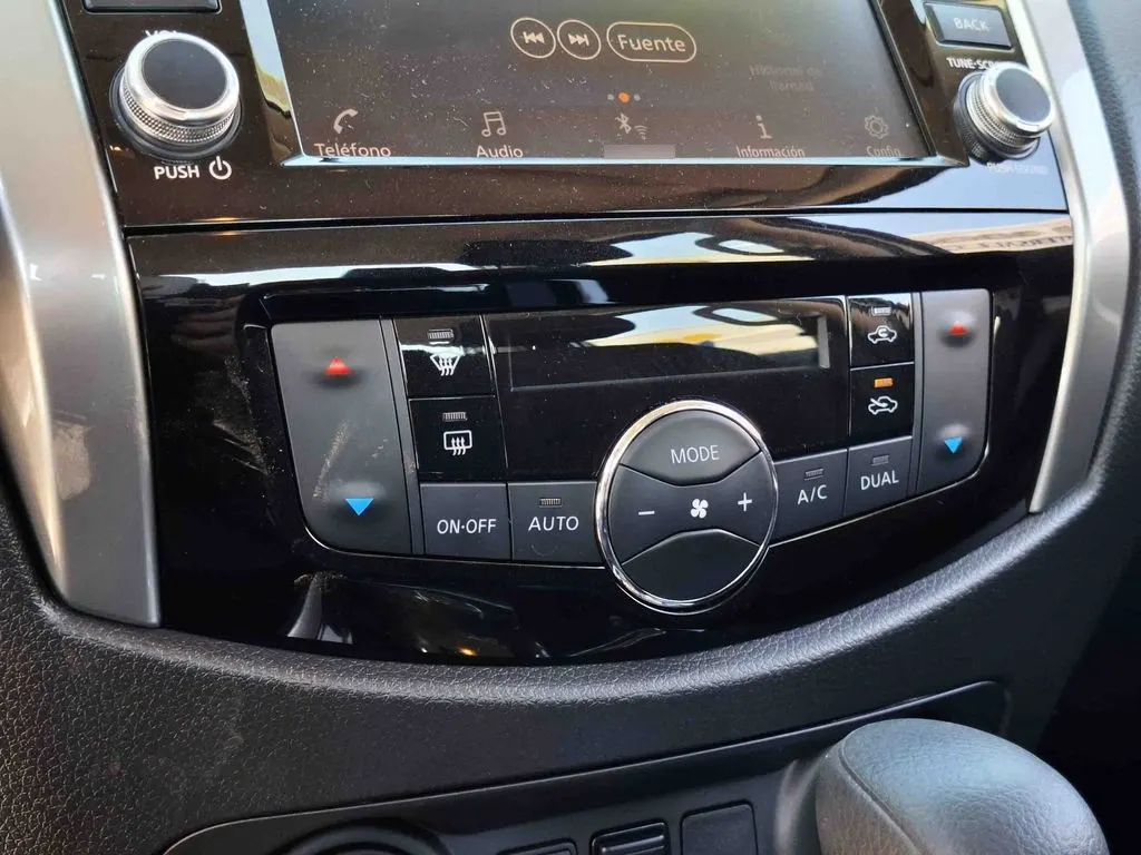 Nissan Navara Xe 4x4 2.3 At año 2023