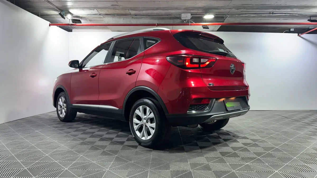 MG Zs 1.5 Std Mt año 2023
