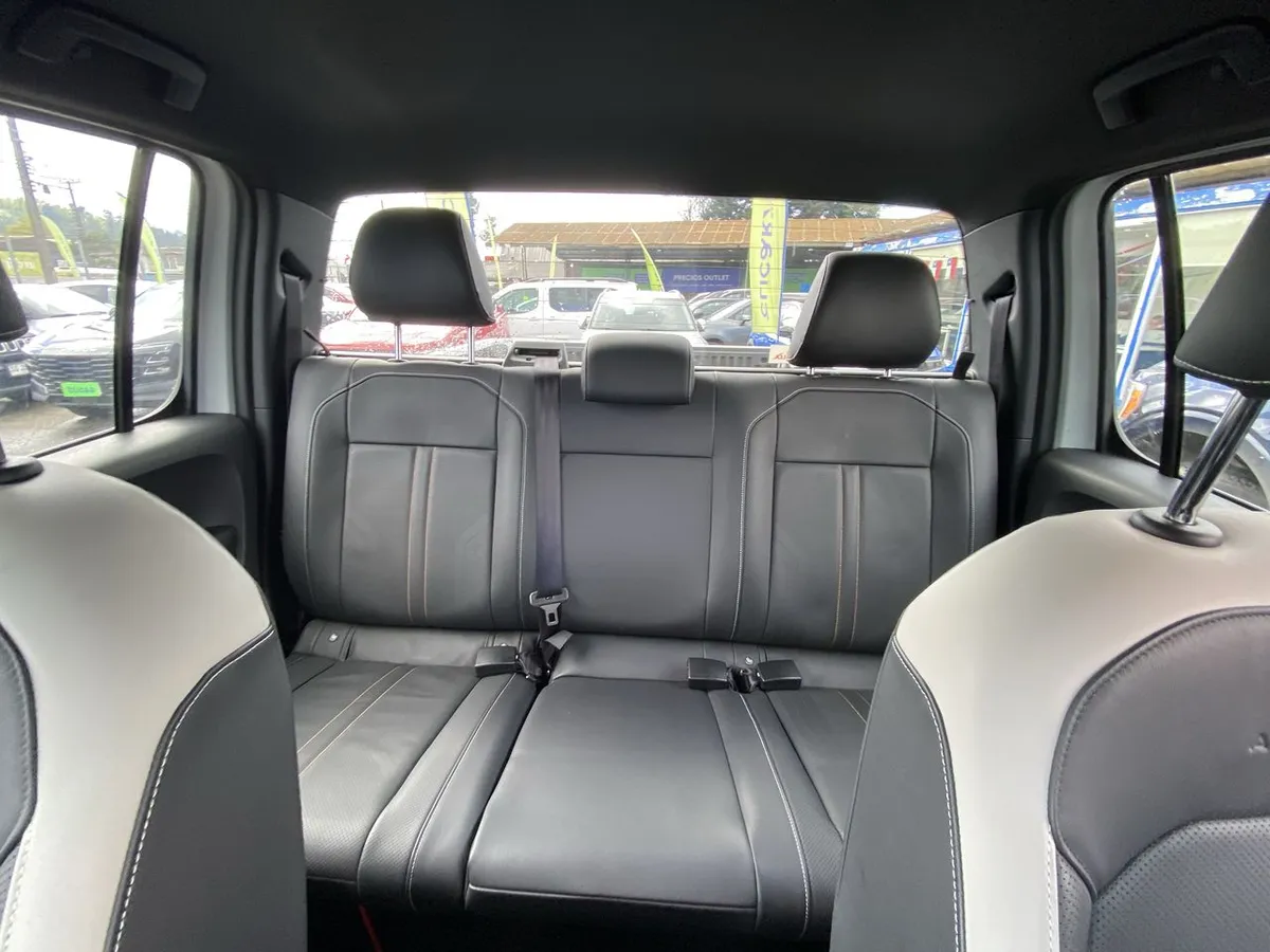 Volkswagen Amarok 3.0 Tdi Highline 4motion Diesel Awd Dob. Cab. At 4p año 2026