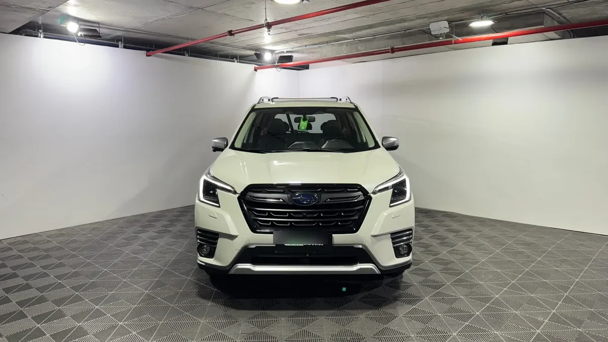 Subaru Forester 2.5 Awd Limited Eyesight Gardx At 4x4 año 2023