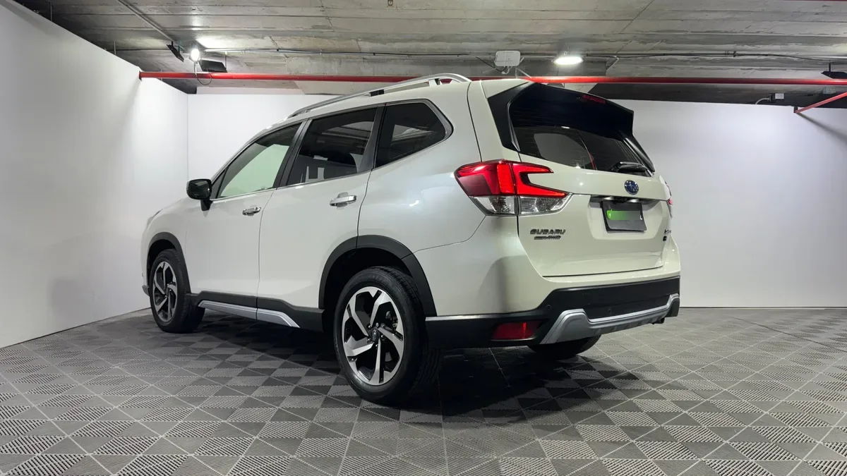 Subaru Forester 2.5 Awd Limited Eyesight Gardx At 4x4 año 2023