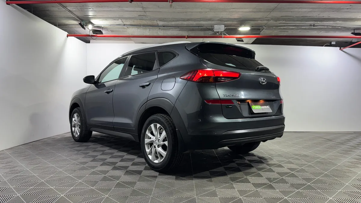 Hyundai Tucson 2.0 Gl 4x2 Mt año 2019