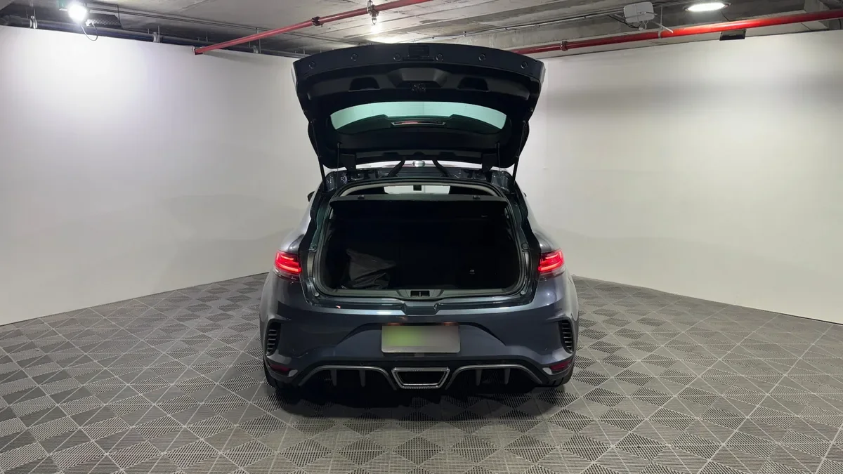 Renault Megane 1.8 Rs Cuero At año 2023