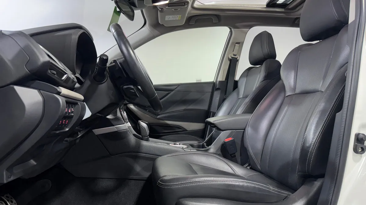 Subaru Forester 2.5 Awd Limited Eyesight Gardx At 4x4 año 2023