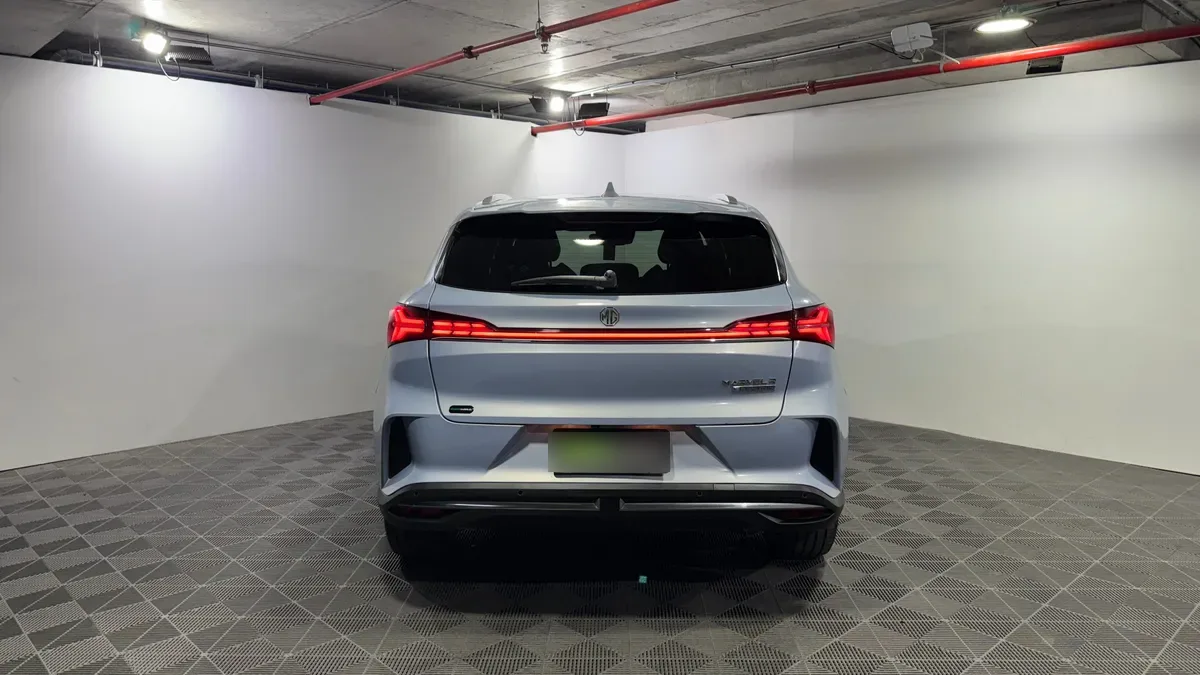 MG Marvel R 0.0 Dlx At Electrico año 2024