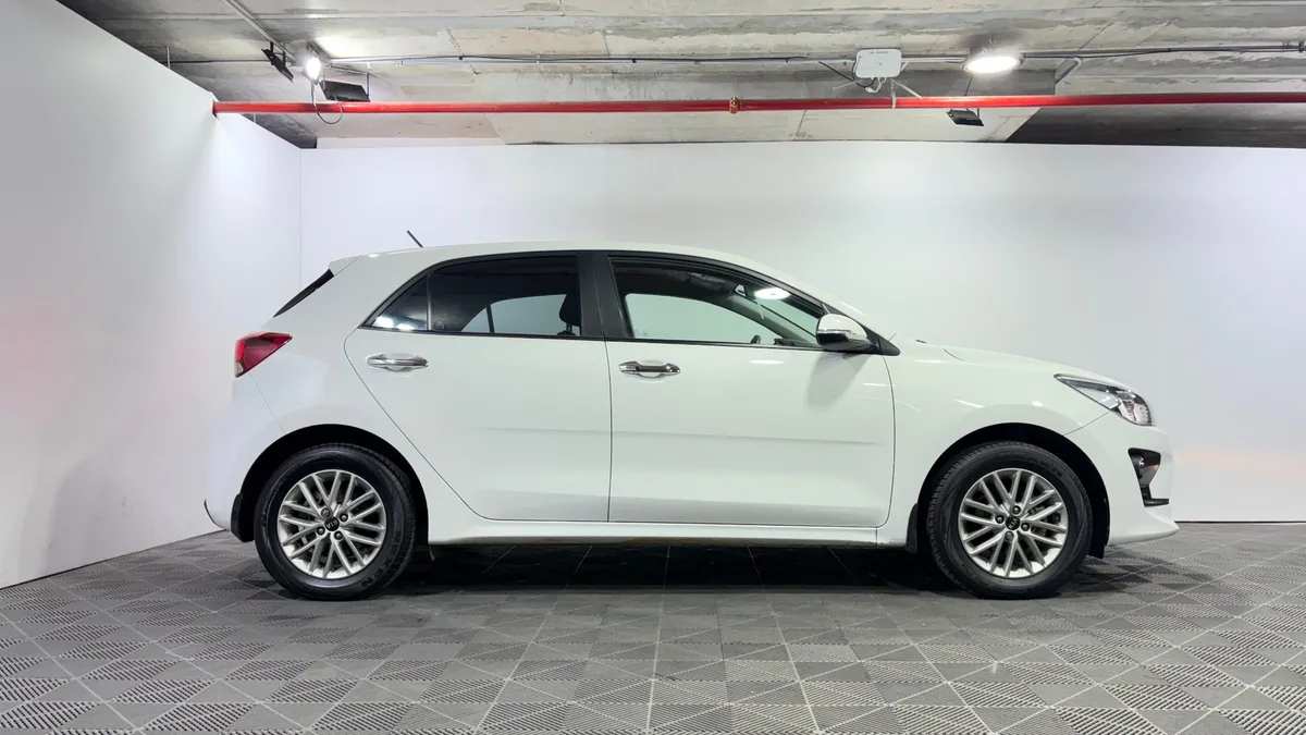 Kia Rio 5 1.4 Ex Full At año 2022