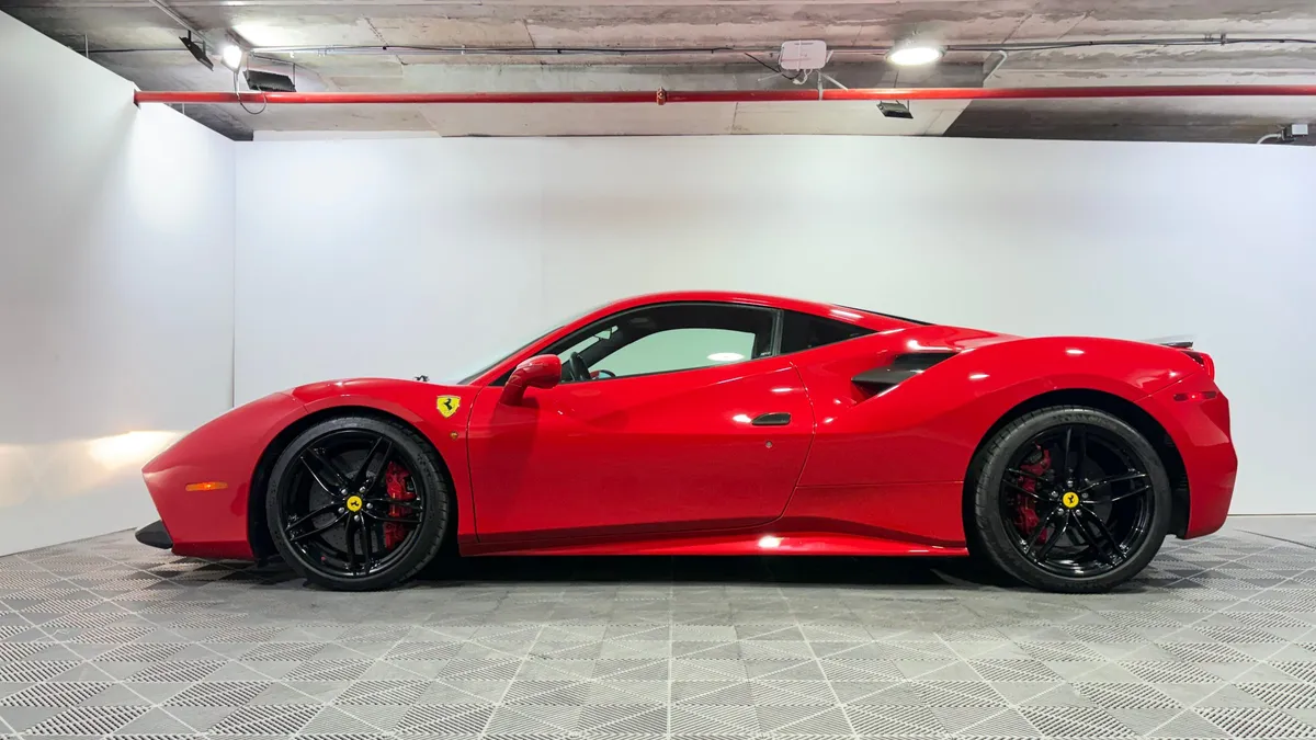 Ferrari 488 3.9 Gtb Berlinetta At año 2018