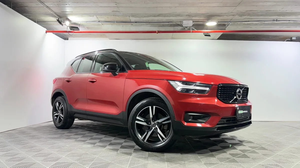Volvo Xc40 T4 año 2021