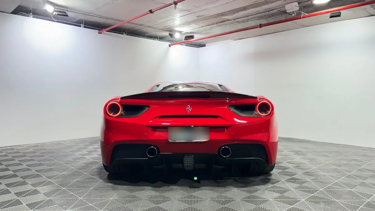 Ferrari 488 3.9 Gtb Berlinetta At año 2018