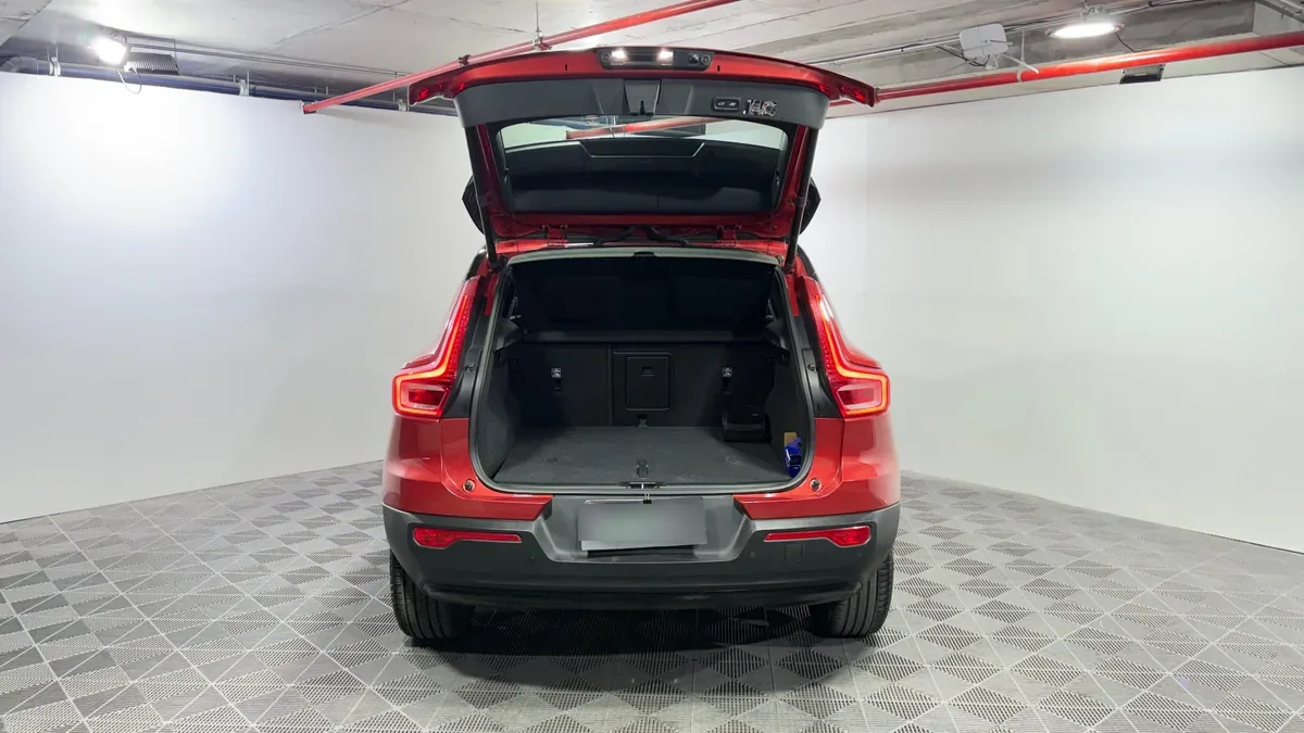Volvo Xc40 T4 año 2021