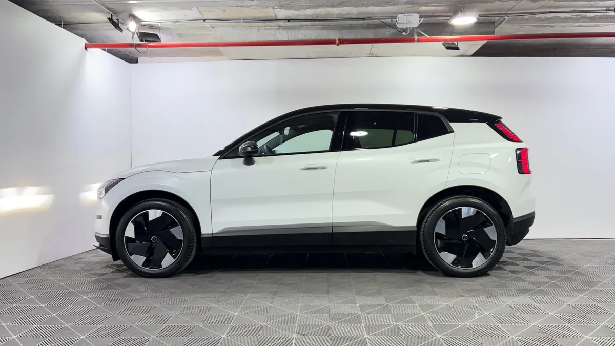 Volvo Ex30 0.0 E60 Plus At Electrico año 2026