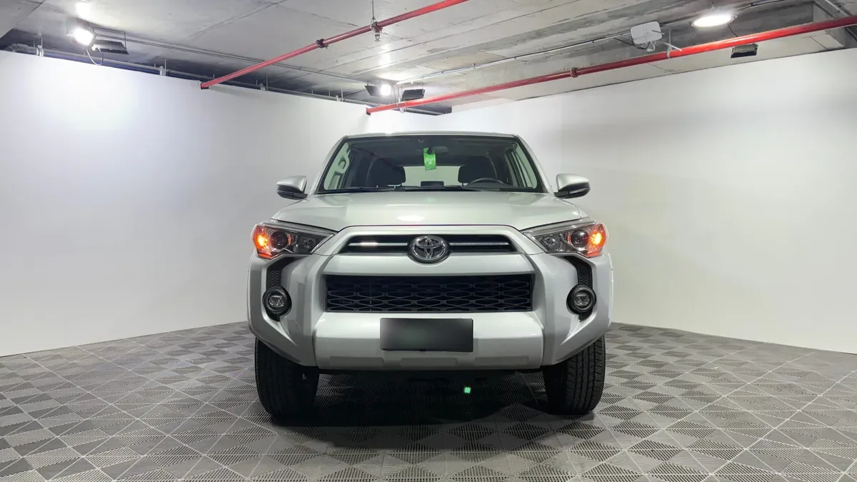 Toyota 4runner 4.0 Sr5 Connected At año 2024