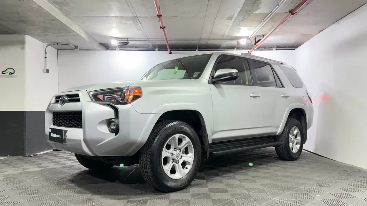 Toyota 4runner 4.0 Sr5 Connected At año 2024