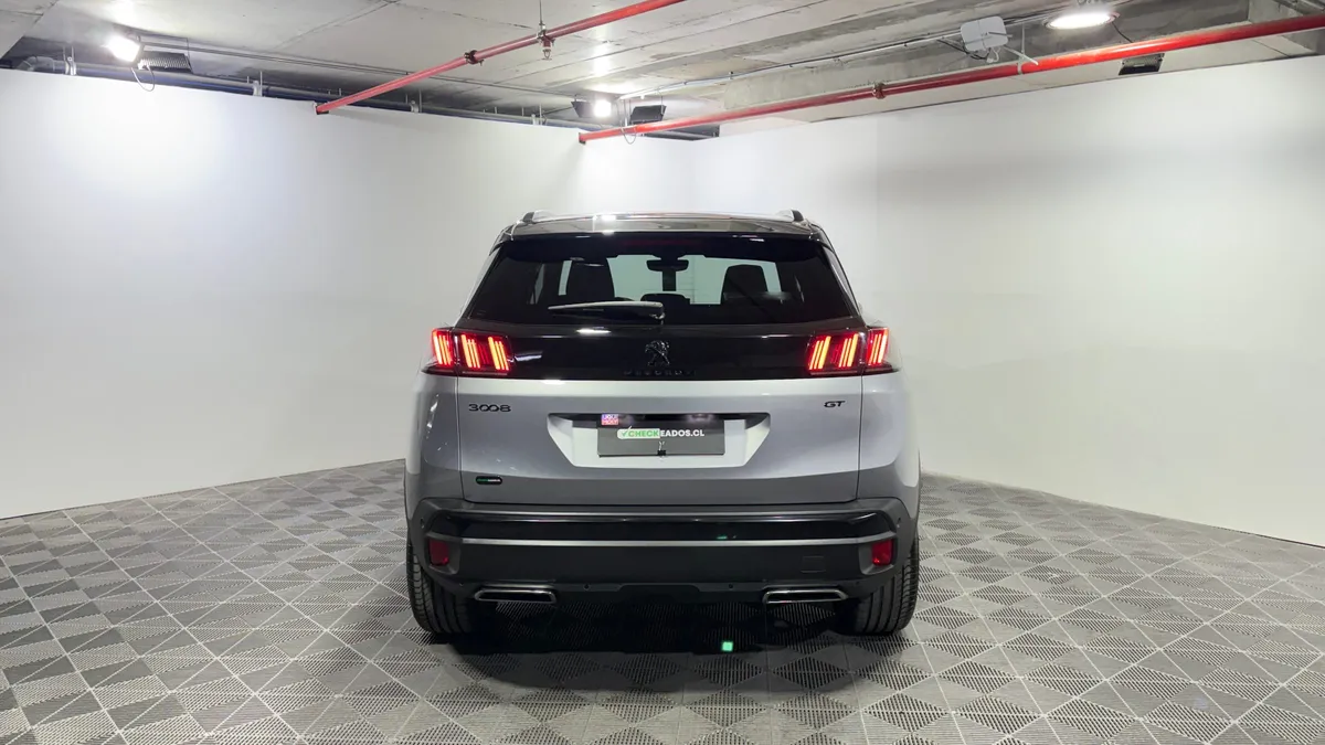 Peugeot 3008 1.6 Gt Black Pack Puretech Eat8 At año 2025