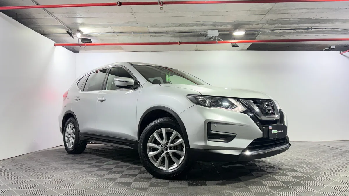 Nissan X-Trail Sense 2.5 At 3row año 2022