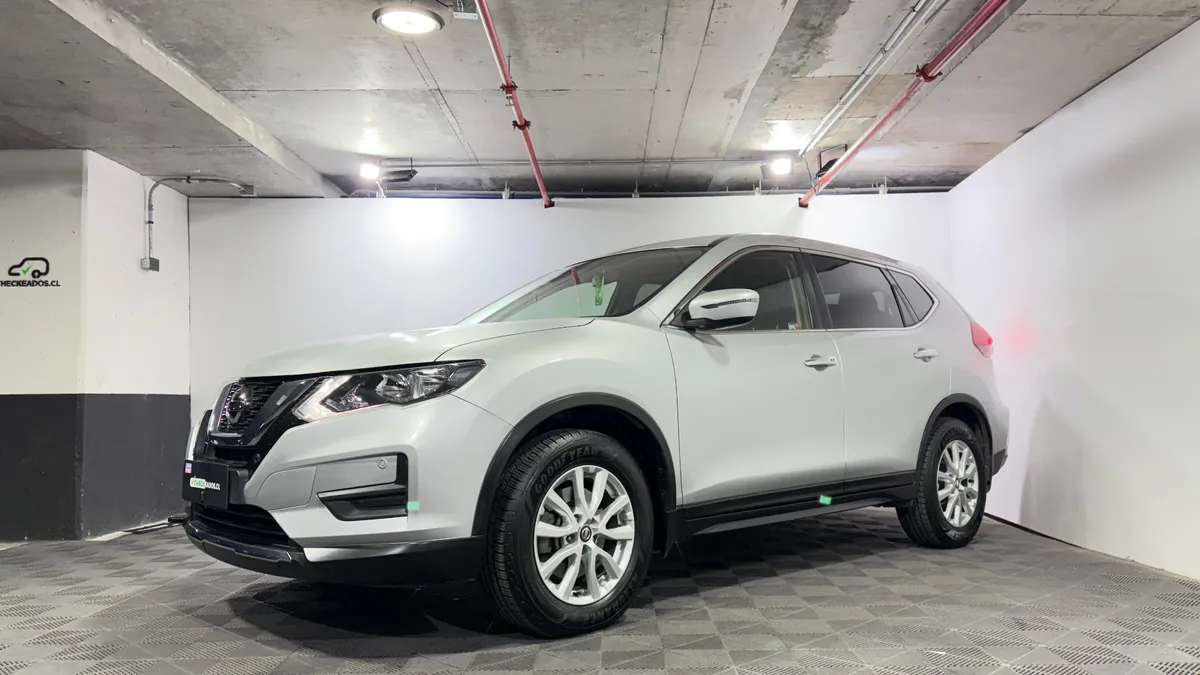 Nissan X-Trail Sense 2.5 At 3row año 2022