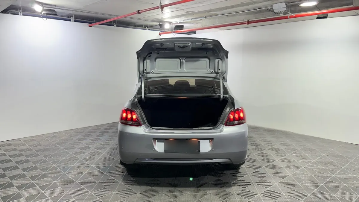 Peugeot 301 1.6 Allure Hdi 92hp Mt año 2021