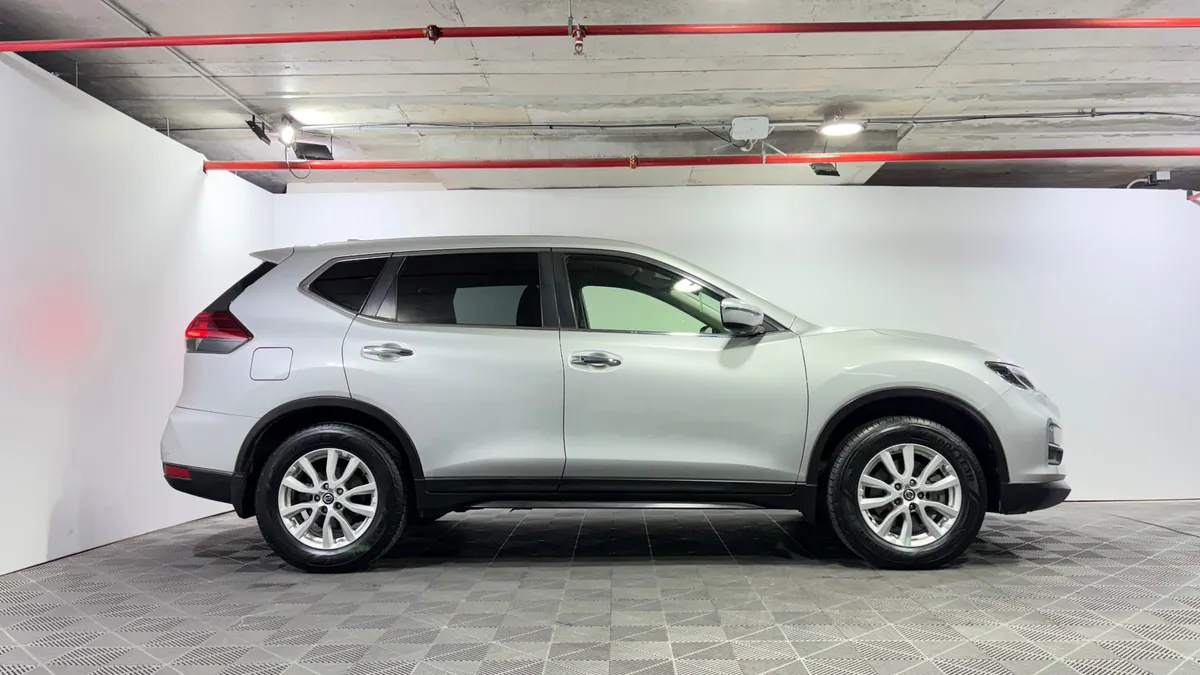 Nissan X-Trail Sense 2.5 At 3row año 2022