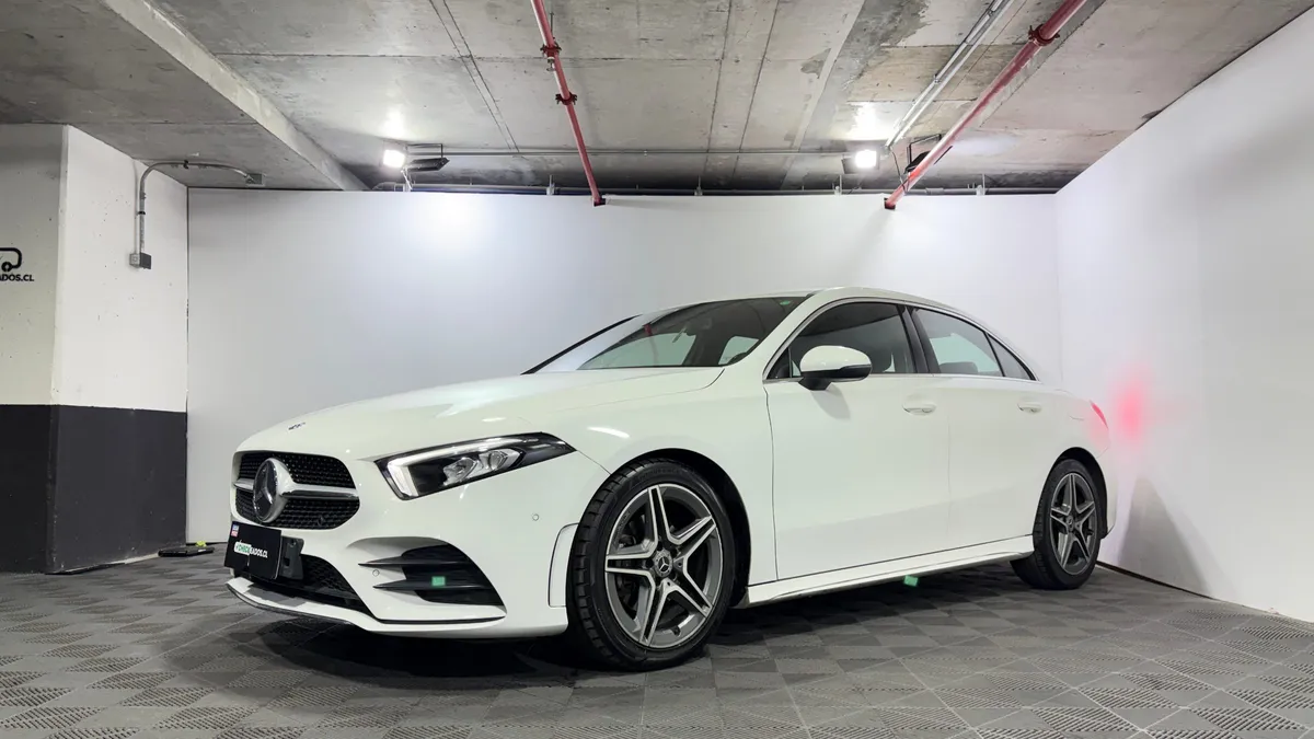 Mercedes-Benz A200 1.3 Sedan Amg At año 2020